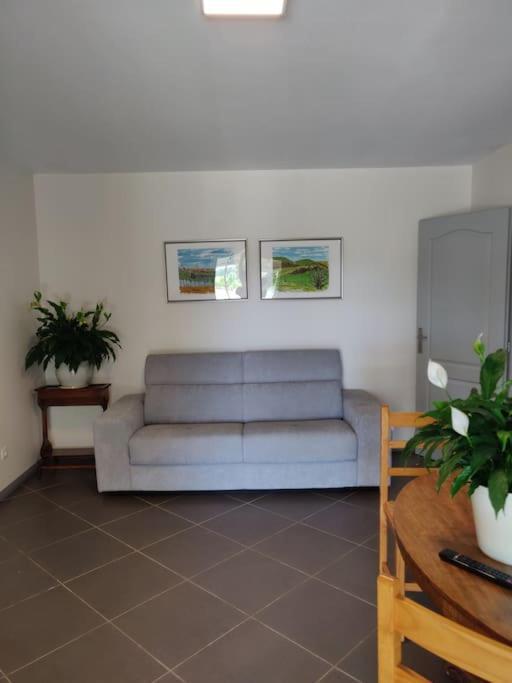 Grande Maison Avec Vue Sur Le Lac Saramon Extérieur photo